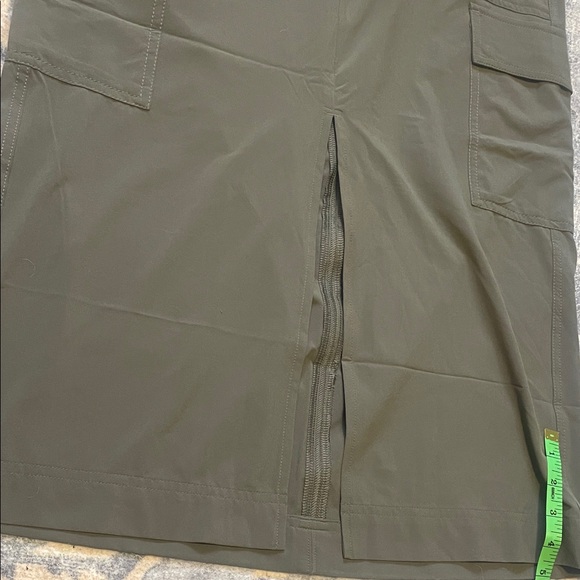 Athleta Women's Olive Green Pencil Skirt - Picture 5 of 9